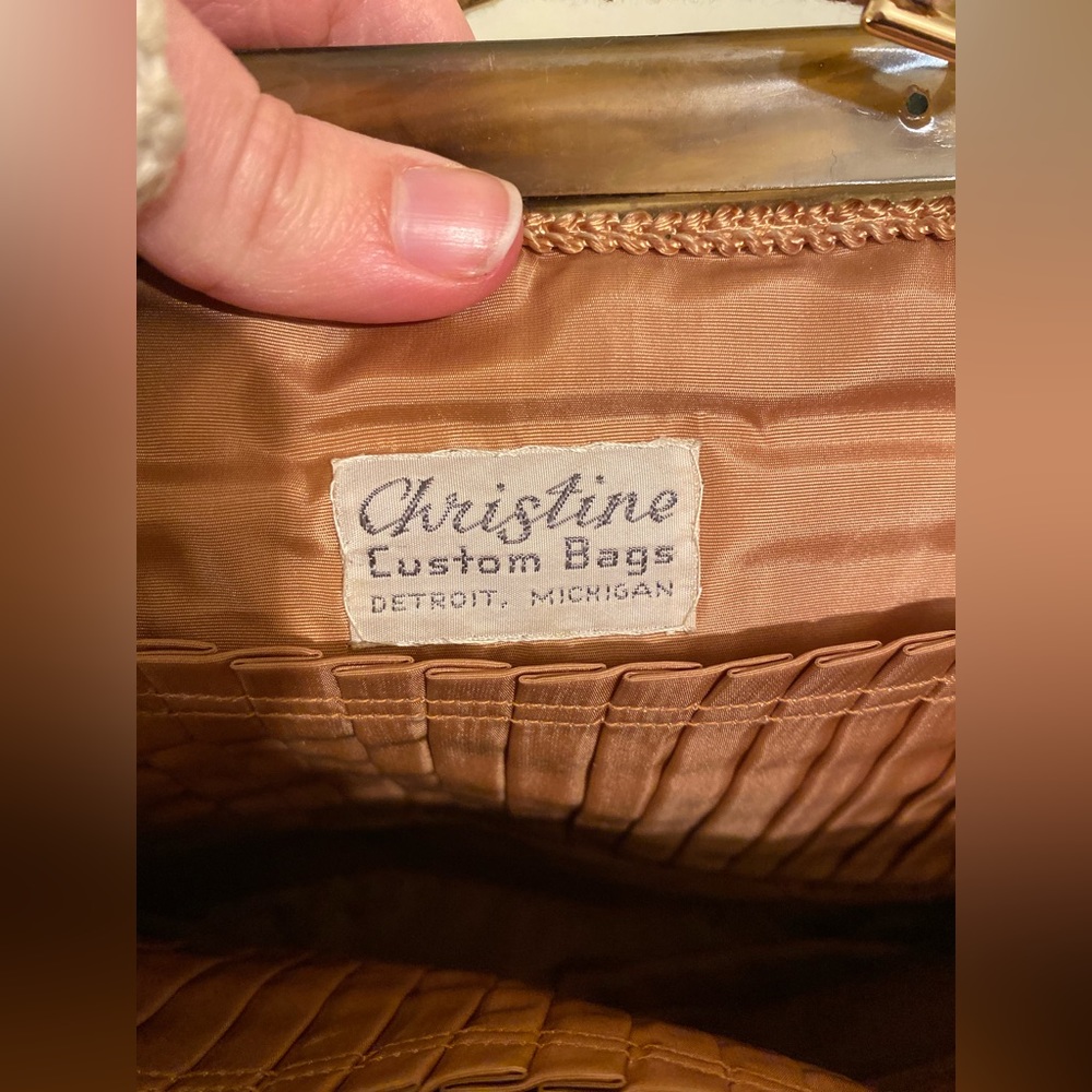 Vintage Needlepoint Floral Purse - Picture 2 of 5